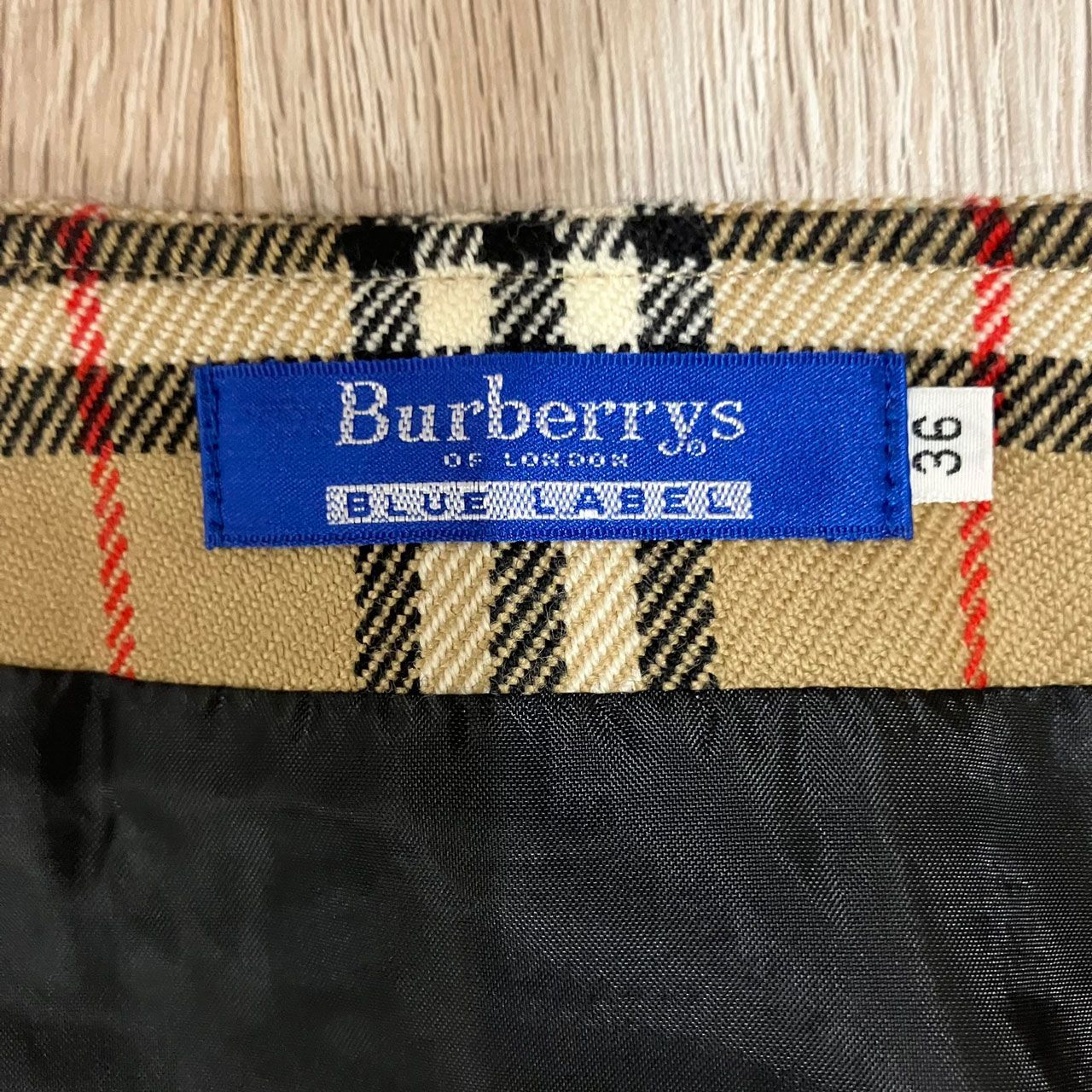 BURBERRY・バーバリーブルーレーベル・巻きスカート・ノバチェック