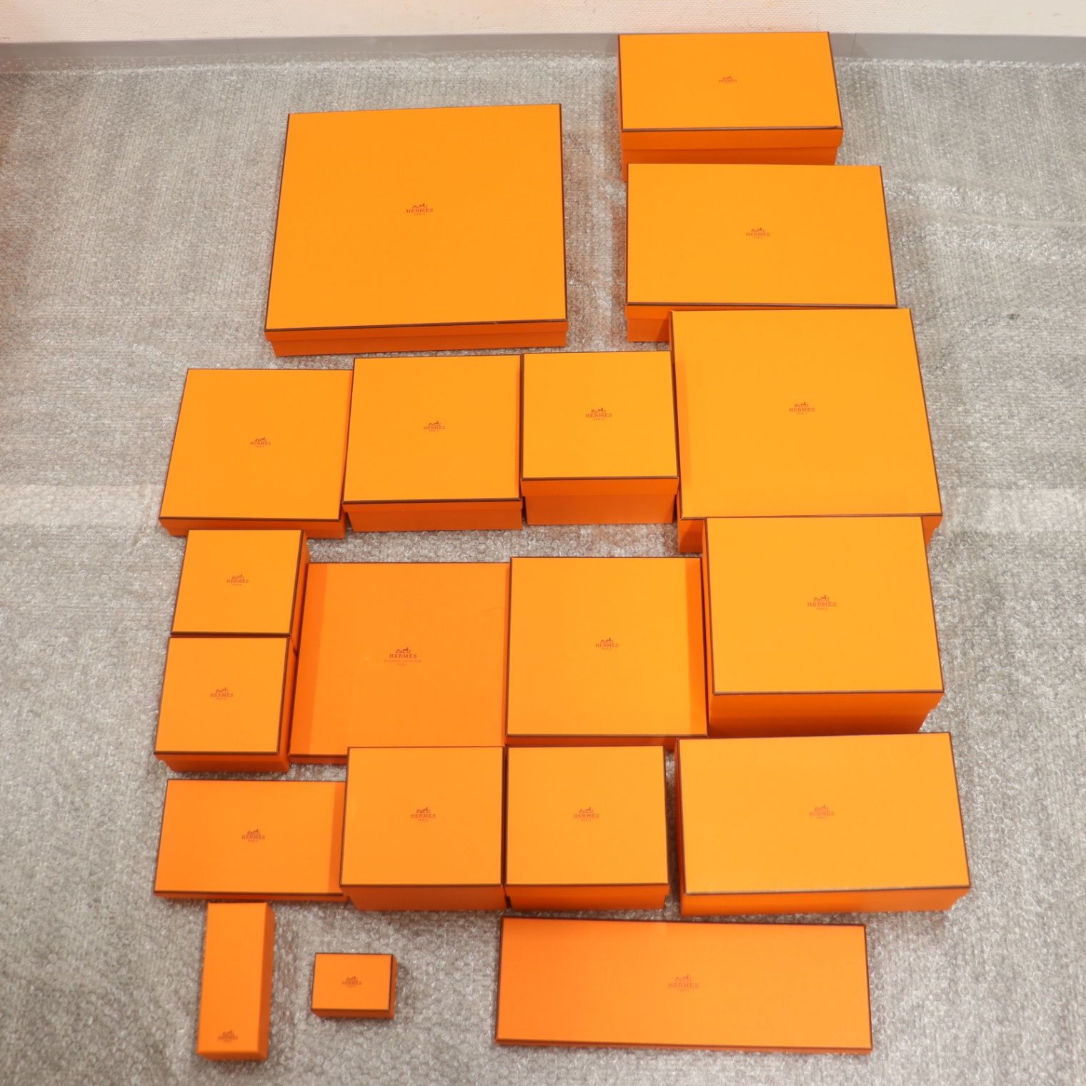 ITSD95D4N7HD HERMES エルメス BOX ショッパー 純正 紙袋 オレンジ