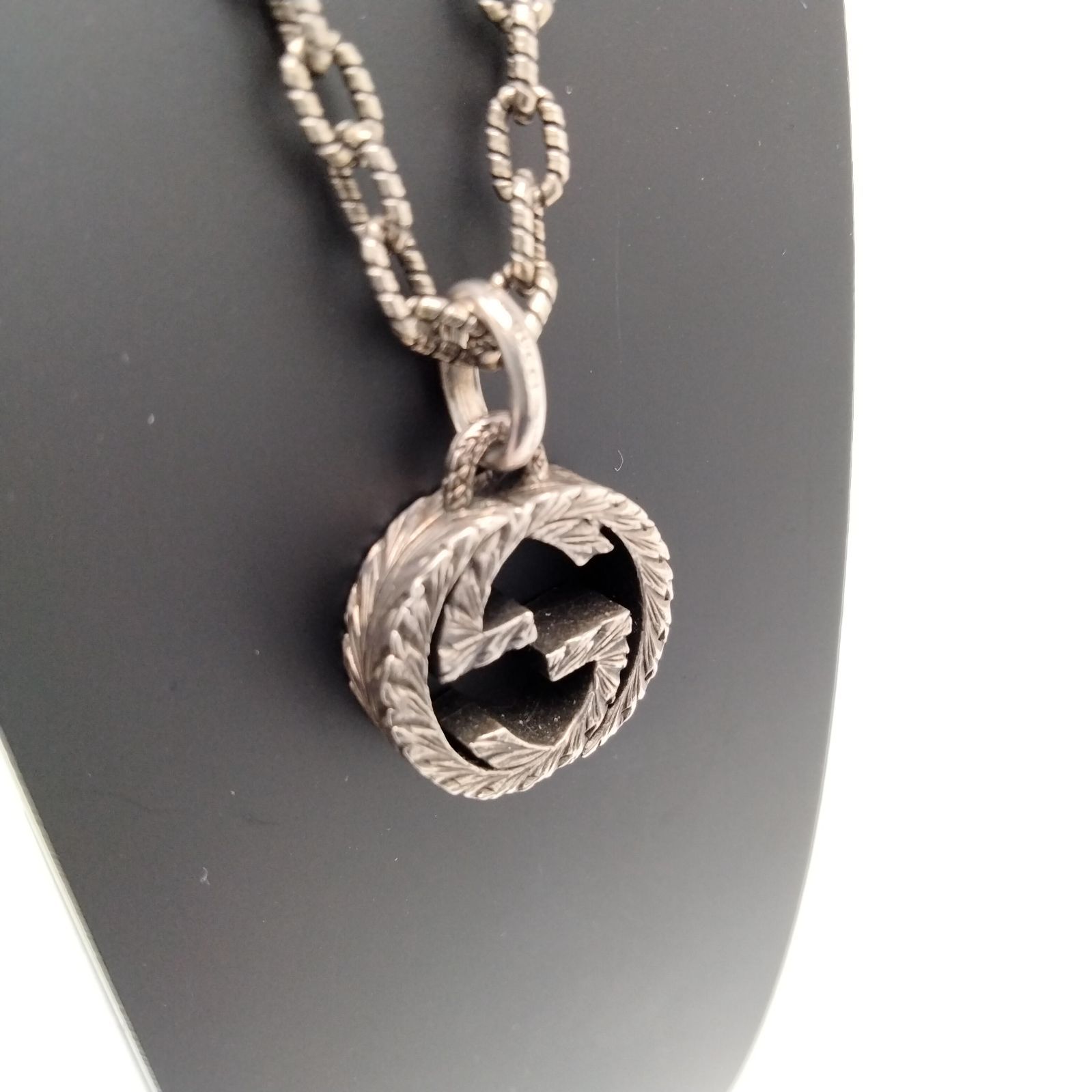 ✨GUCCI✨グッチ インターロッキングG アラベスク ネックレス シルバー