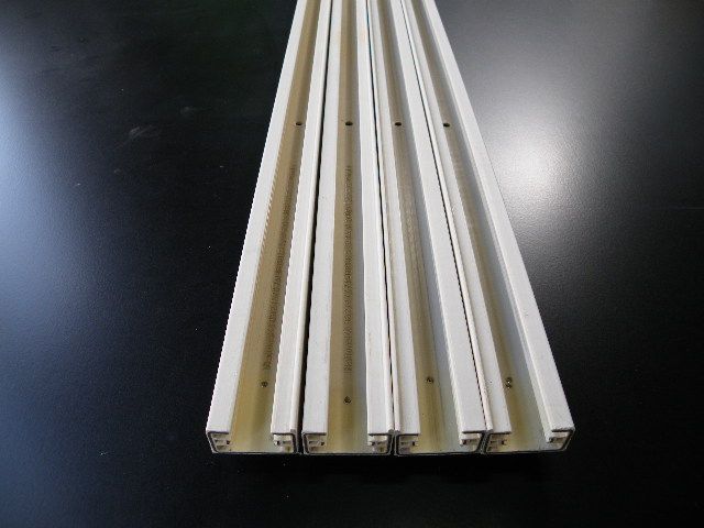 【ナショナル製】ダクトレール 3m×4本 黄ばみあり■J-344