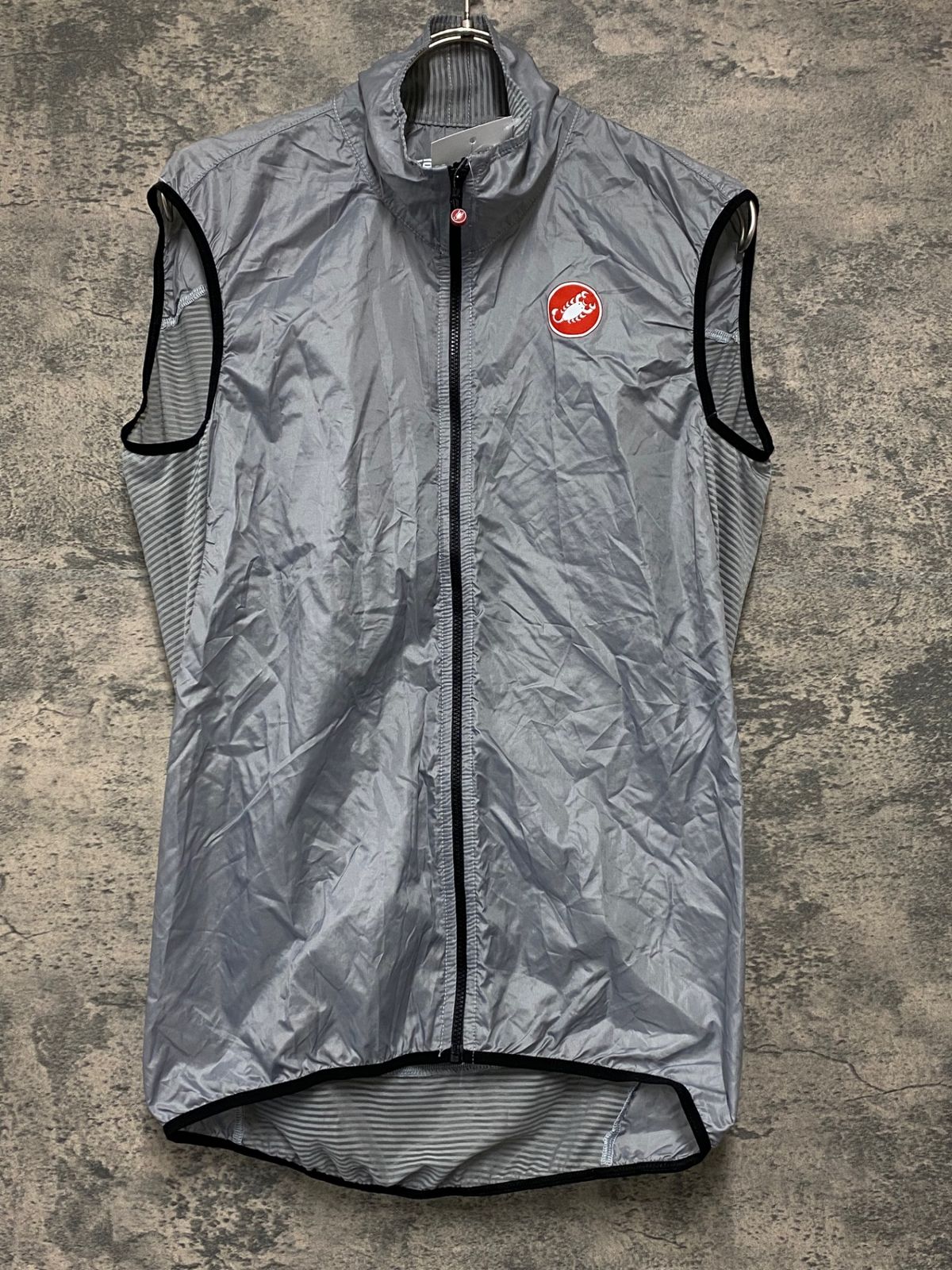 JW038 カステリ CASTELLI サイクルベスト ジレ グレー L