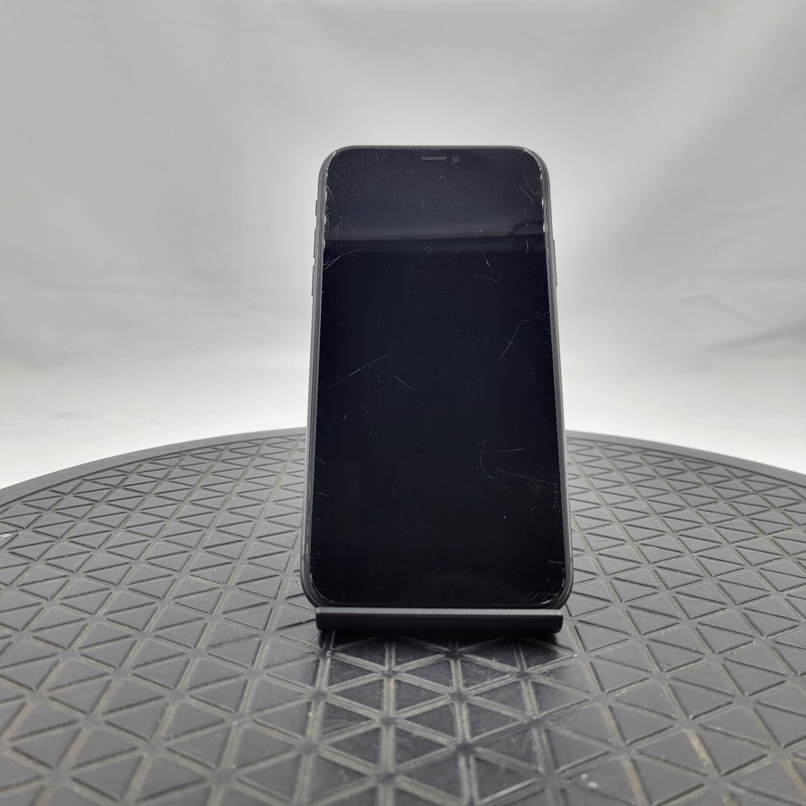 ☆一部動作確認済み/ジャンク☆Apple iPhone 11 64GB MWLT2J/A SIM