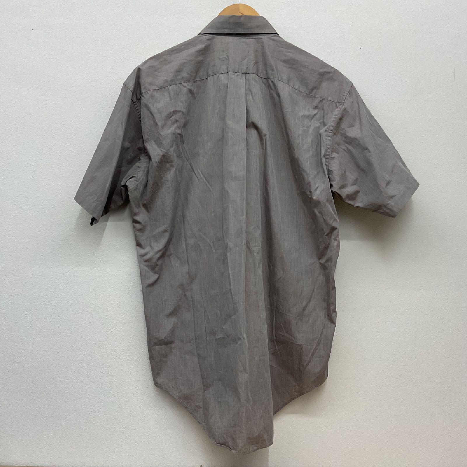 ISSEI MIYAKE 【イッセイミヤケ】半袖 シャツ グレー - メルカリ