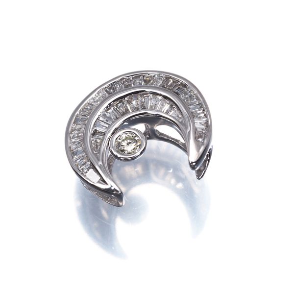 ダイヤ ダイヤモンド ムーン 2種カット ペンダントトップ K18WG