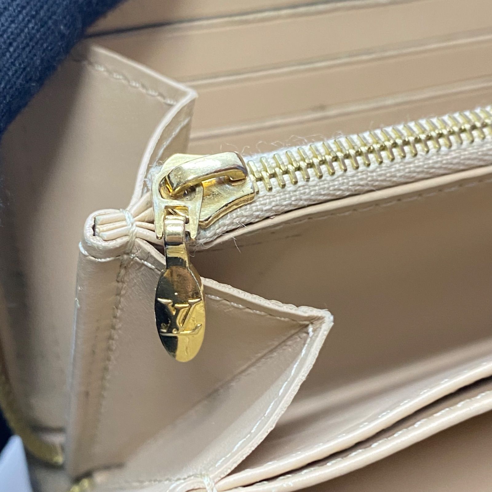 3436 LOUIS VUITTON ルイヴィトン ヴェルニ 長財布 ジッピーウォレット