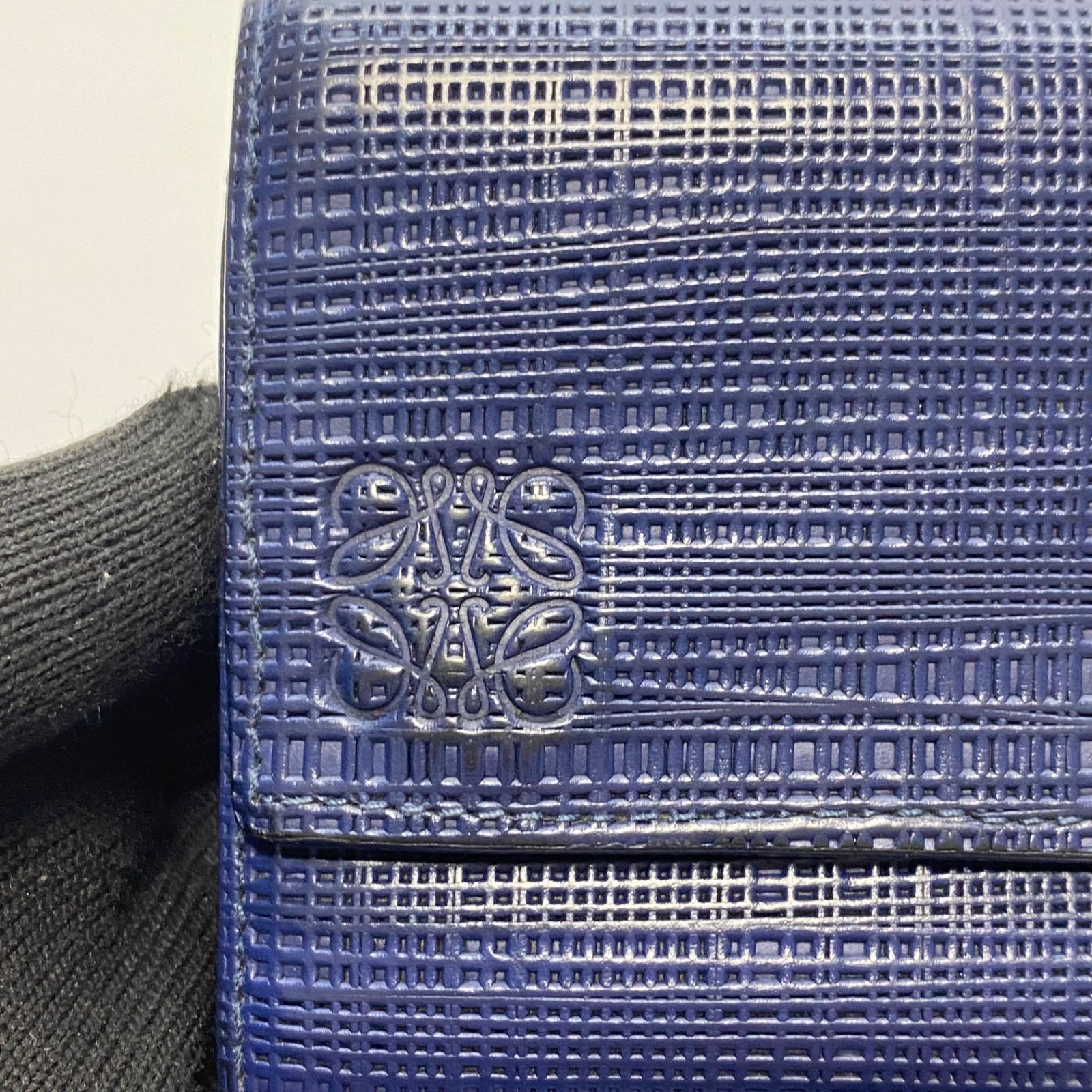 3493 LOEWE ロエベ 三つ折り財布 アナグラム ネイビー 紺 型押し