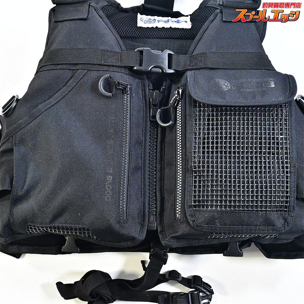 【リバレイ】 RBB ロックショアベストIII 3 ブラック サイズフリー