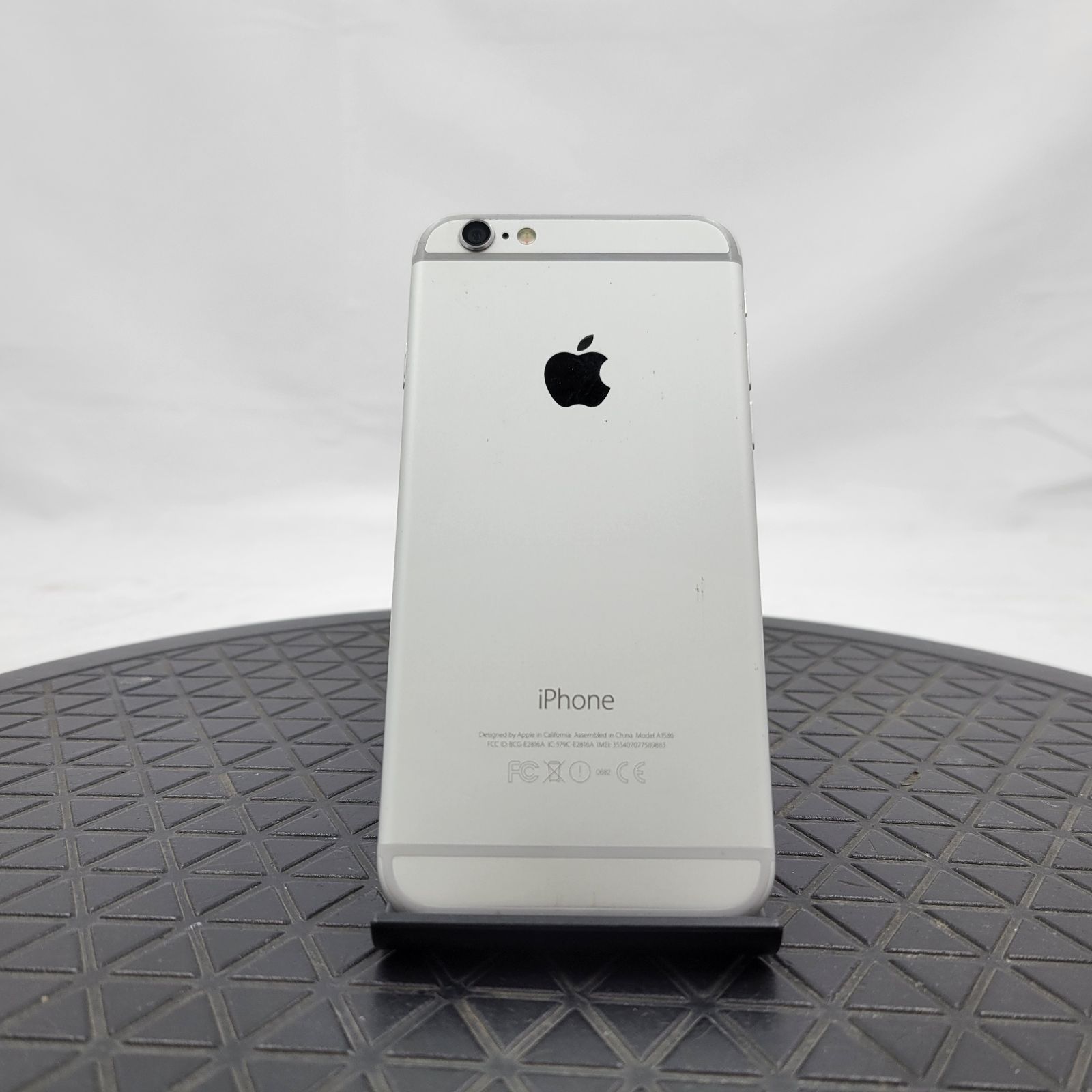 iPhone 6 Silver 16 GB docomo