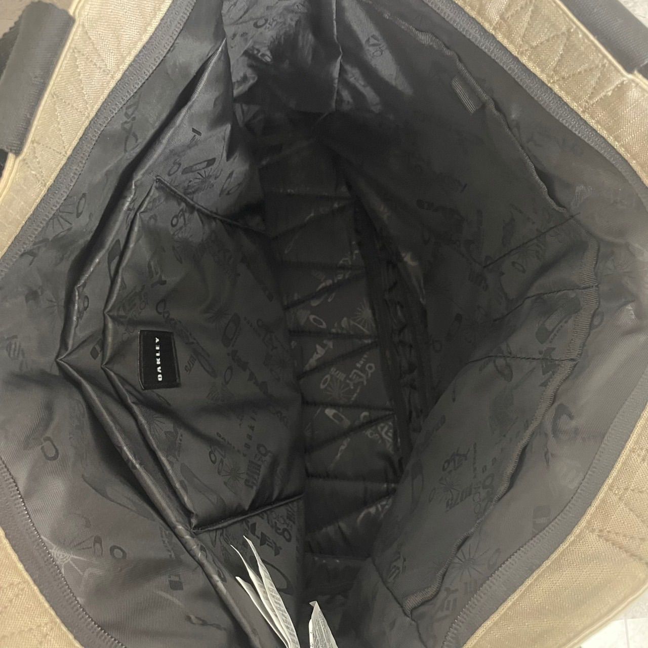 極美品 オークリー 2way トートバッグ ショルダーバッグ ヘルメット 