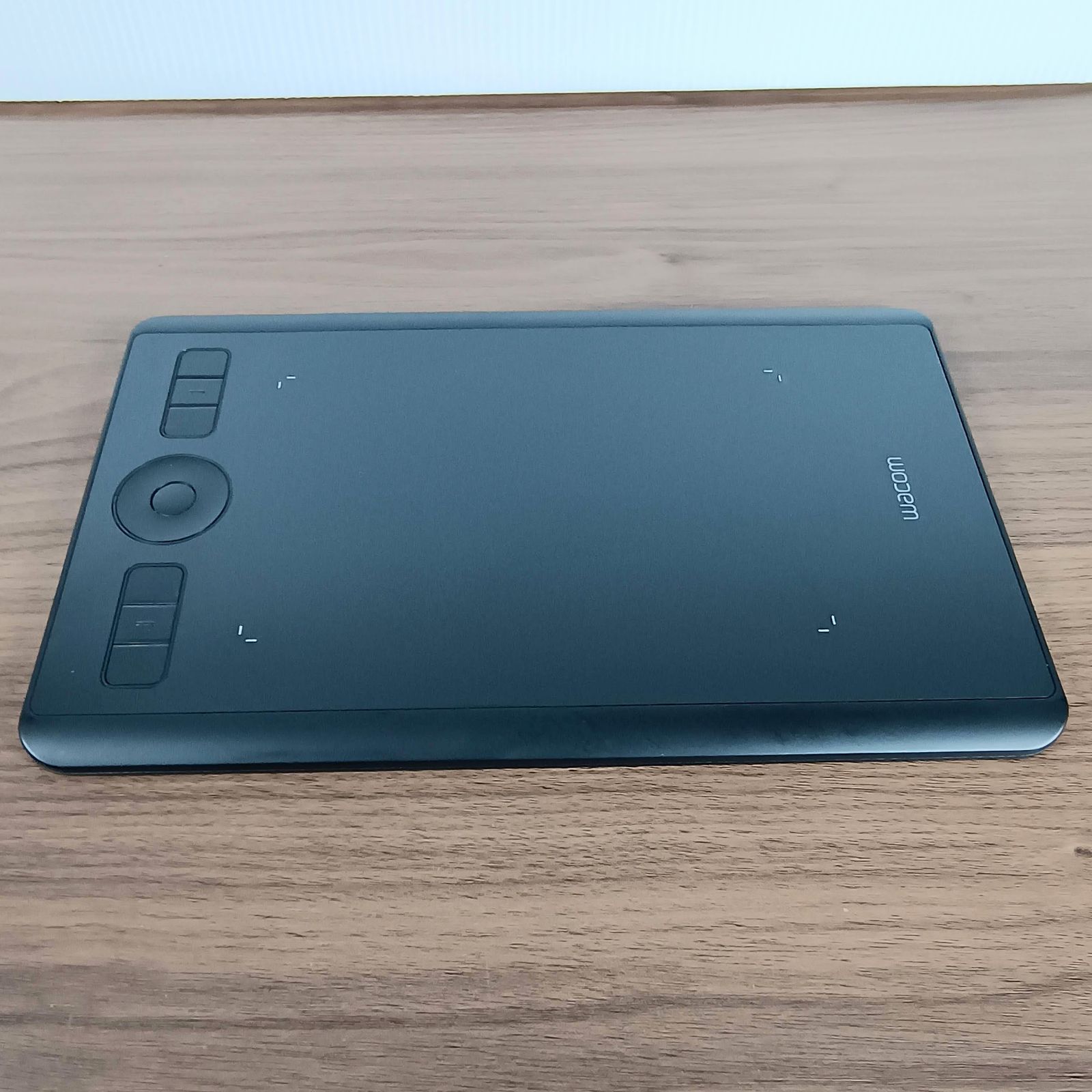 ワコム（Wacom）Intuos Pro Small PTH-460 ペンタブ 板タブ Wacom Pro