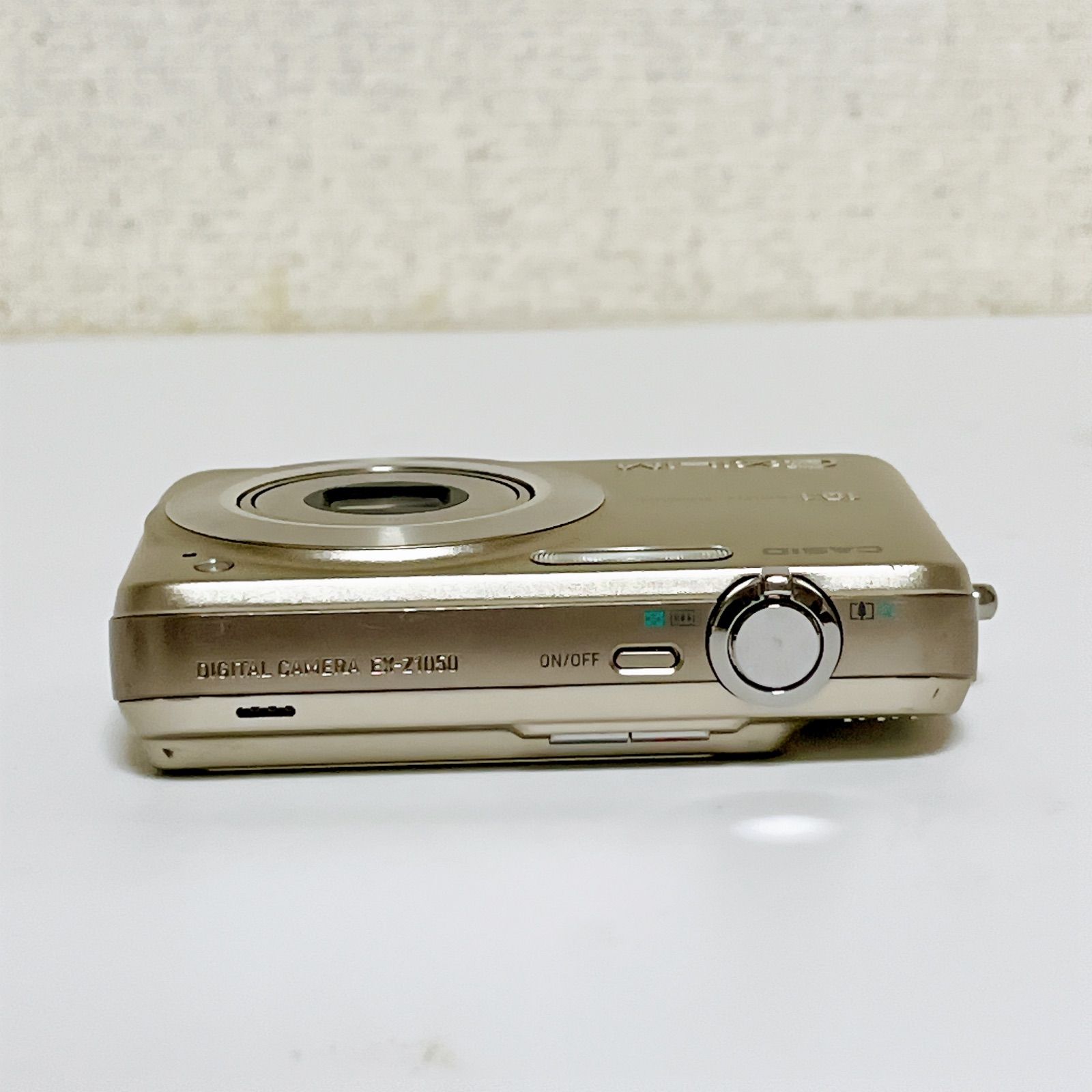 CASIO EXILIM EX-Z1050 1010万画素 デジカメ 動作品 撮影可 3倍ズーム