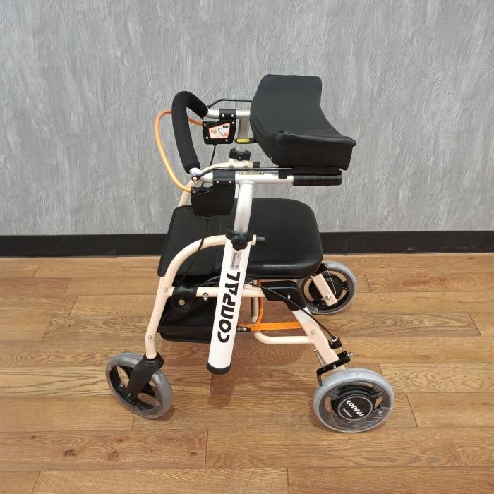 ナブテスコ 歩行車 NCR-8A-TA ブラック コンパル リハモ - メルカリ