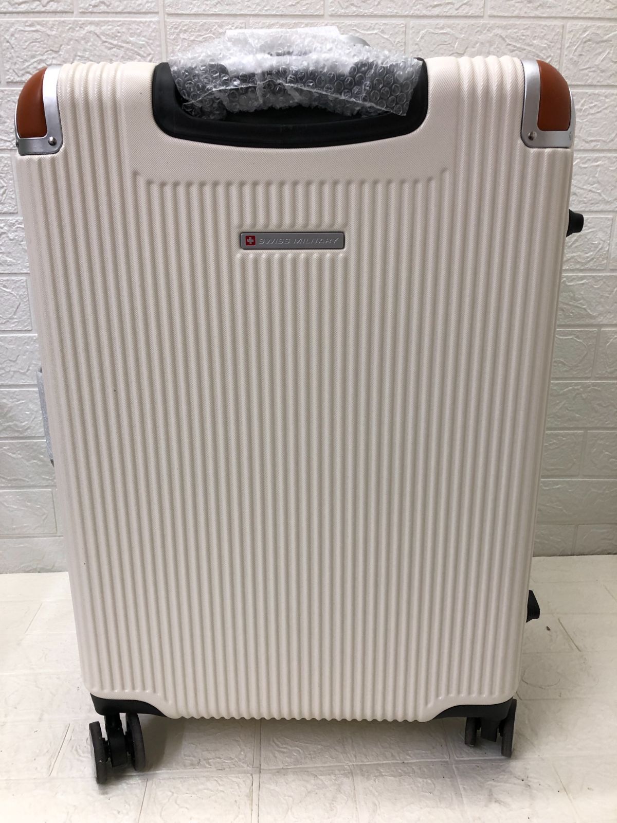 SWISS MILITARY スイスミリタリー プレミアム Cタイプ 64L SM-C624