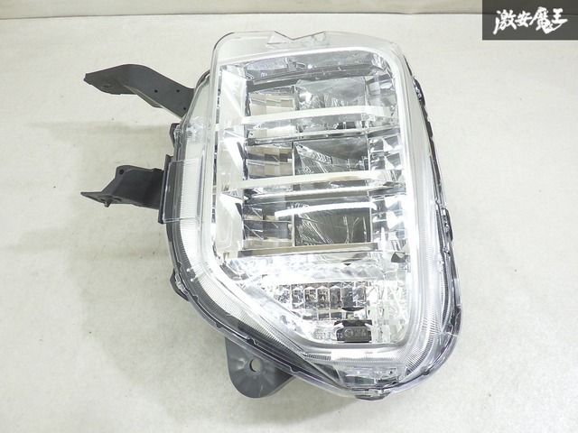 三菱 ekクロス B34W右 LEDデイライト KOITO 212-23773 車 三菱 ekクロス B34W右 LEDデイライト KOITO 212-23773