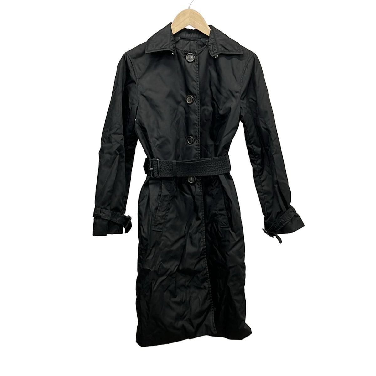 PRADA(プラダ) コート サイズ40 M レディース - 黒 長袖/中綿/襟着脱可