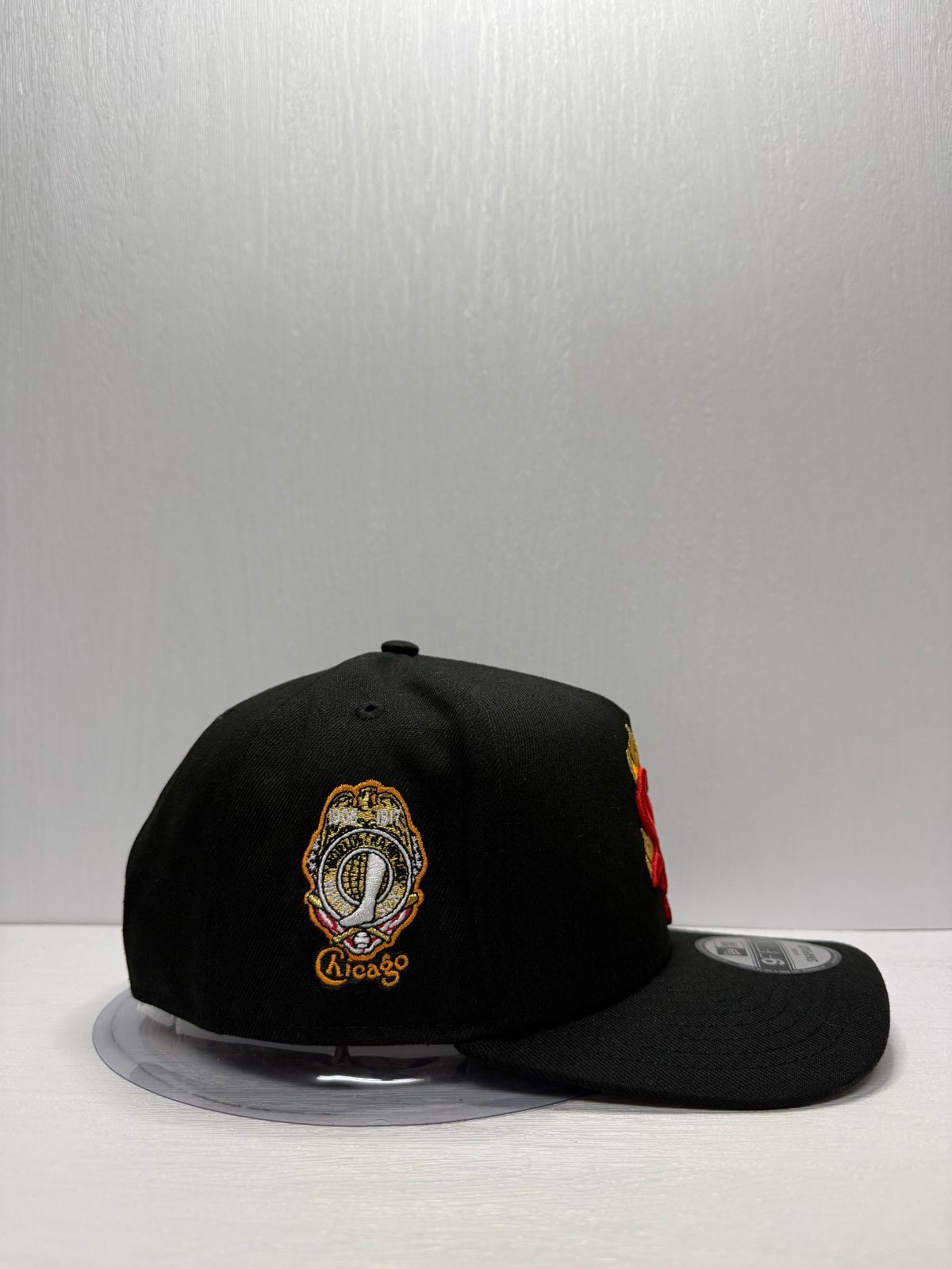 Newera シカゴホワイトソックス ワールドシリーズチャンピオンズ フレイムロゴ 9fifty A-FRAME スナップバックキャップ ブラックカラー 美品・復刻モデルNewEra 59FIFTY ホワイトソックス WS2005 - メルカリ