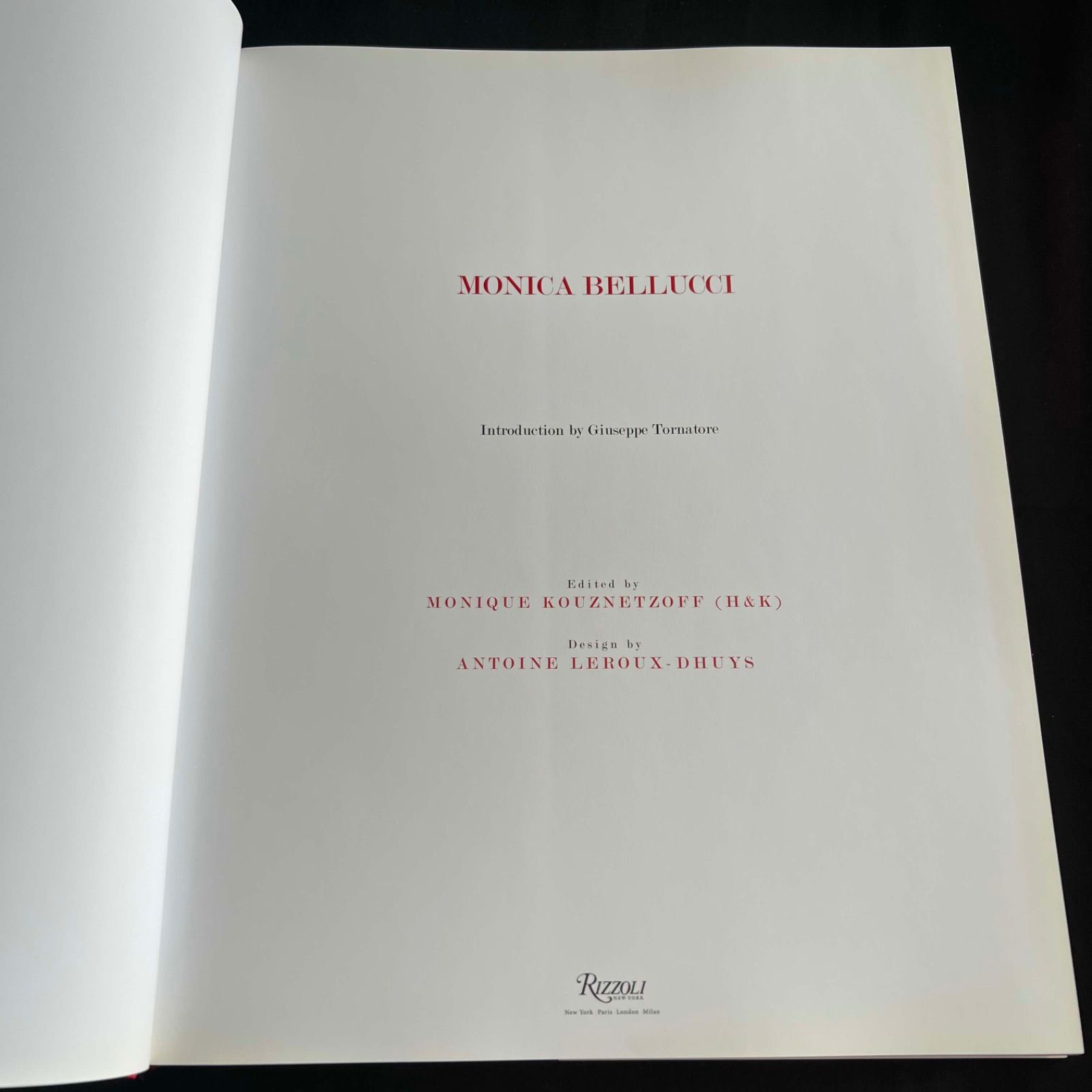 I 【希少】MONICA BELLUCCI モニカ・ベルッチ 写真集 洋書 I2601305