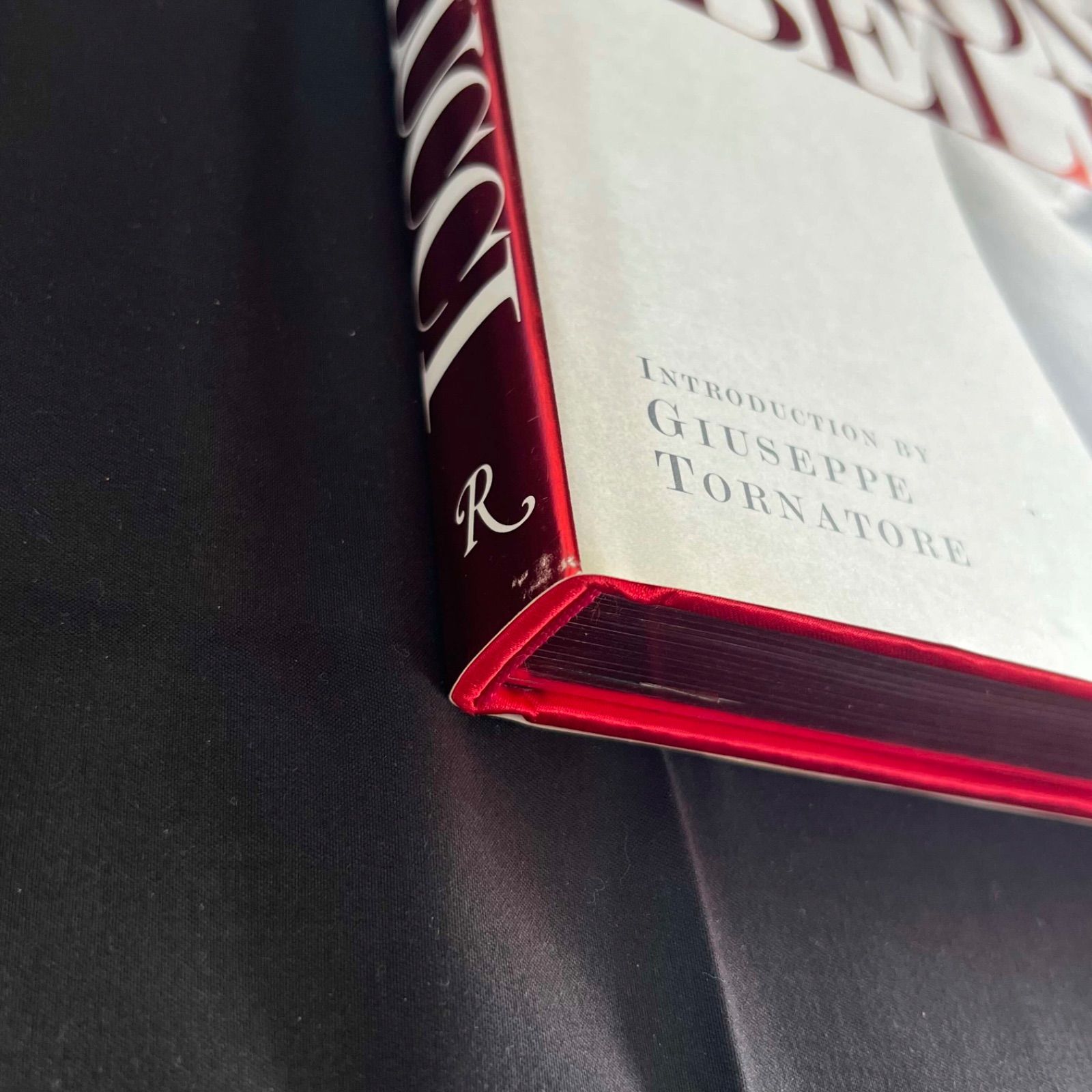 I 【希少】MONICA BELLUCCI モニカ・ベルッチ 写真集 洋書 I2601305