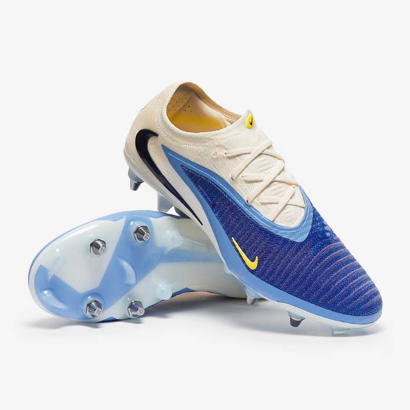 送料無料・匿名配送】Nike ナイキ サッカースパイク Nike Phantom 6