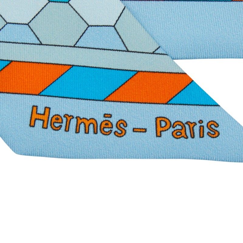 エルメス ツイリー Les Murmures de la Foret 森のささやき ライト