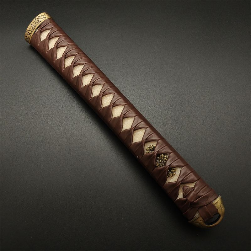 日本刀柄 唐草縁頭 桜目貫 pbz42 日本刀装具 新品 全長約26CM 本鮫皮