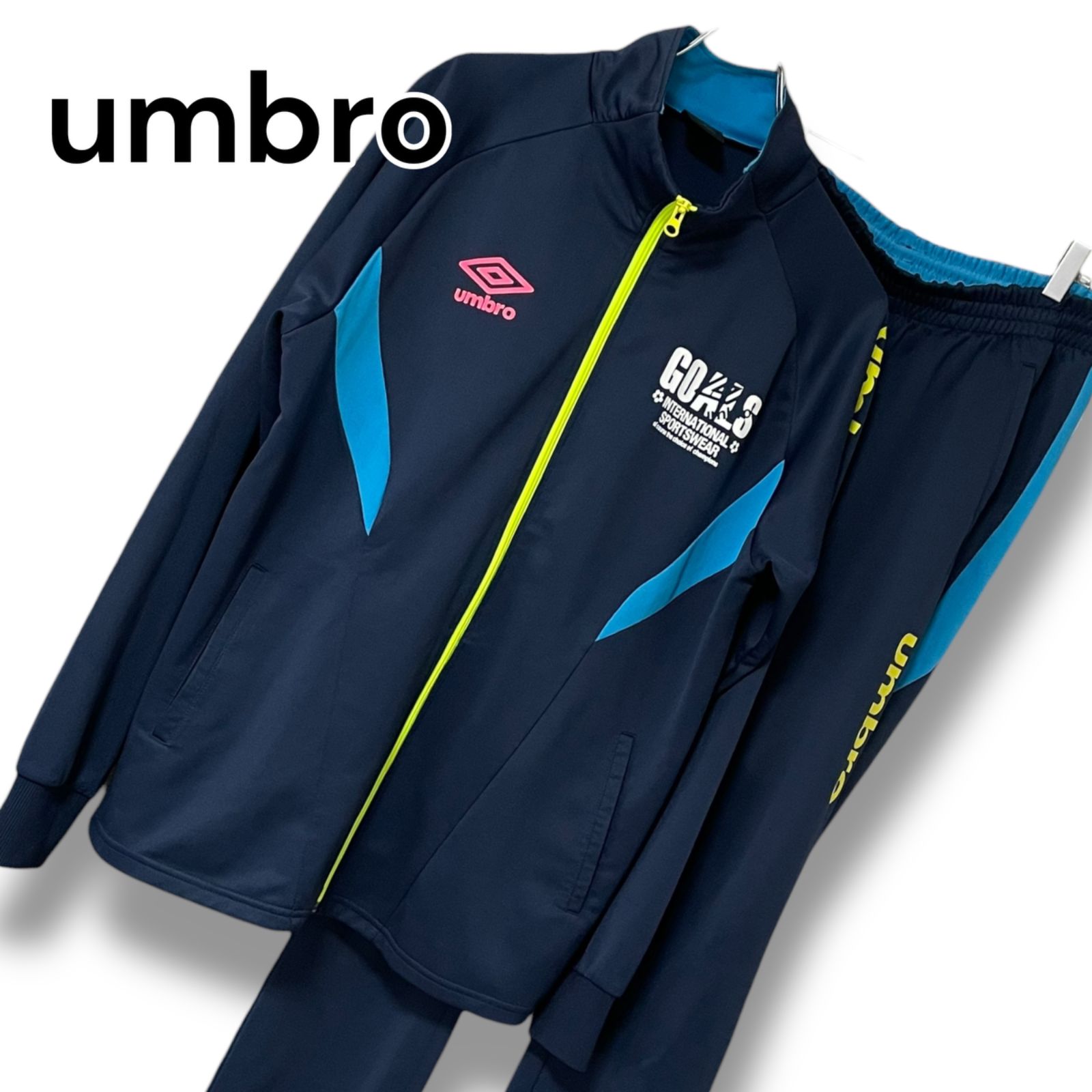 umbro アンブロ ネイビー スポーツ サッカー フットサル ウェア