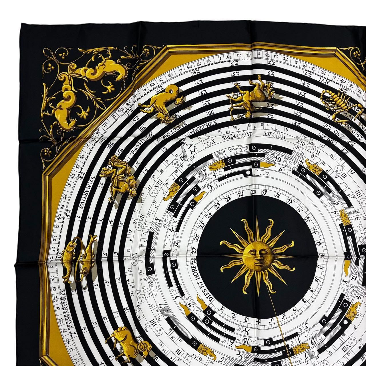 新品同様 HERMES エルメス カレ90 DIES ET HORE 占星術 シルク