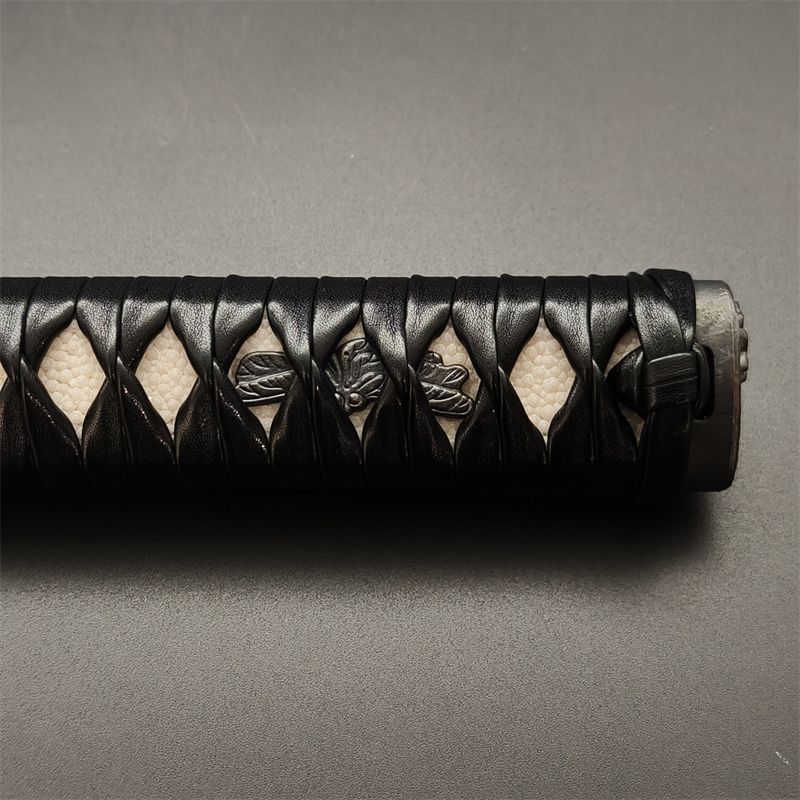 日本刀柄 勝虫縁頭 勝虫目貫 pbz26 日本刀装具 新品 全長約26CM 本鮫皮