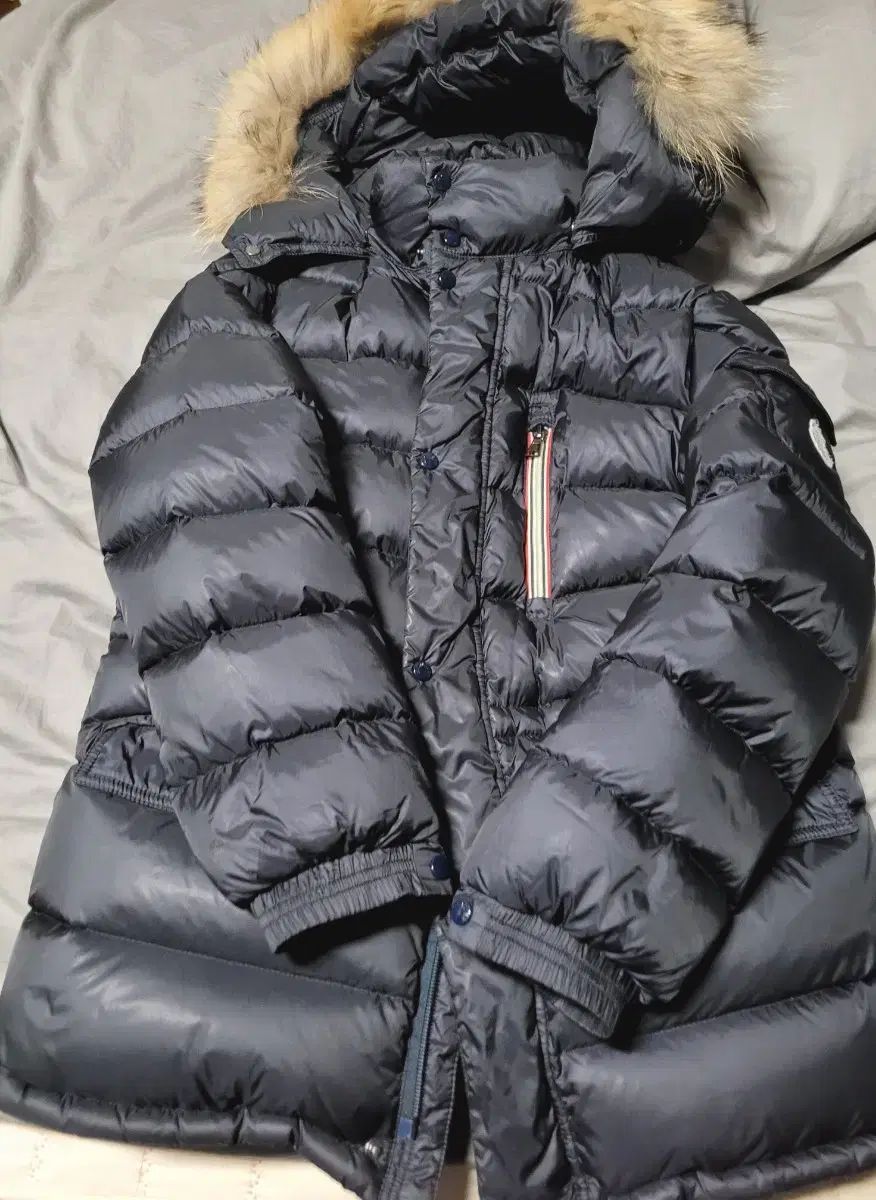 モンクレール キッズ ジュニア ダウン 12y