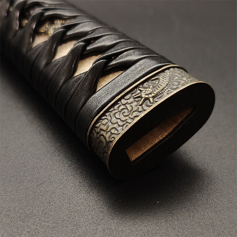 日本刀柄 雲龍縁頭 龍目貫 pbz37 日本刀装具 新品 全長約26CM 本鮫皮