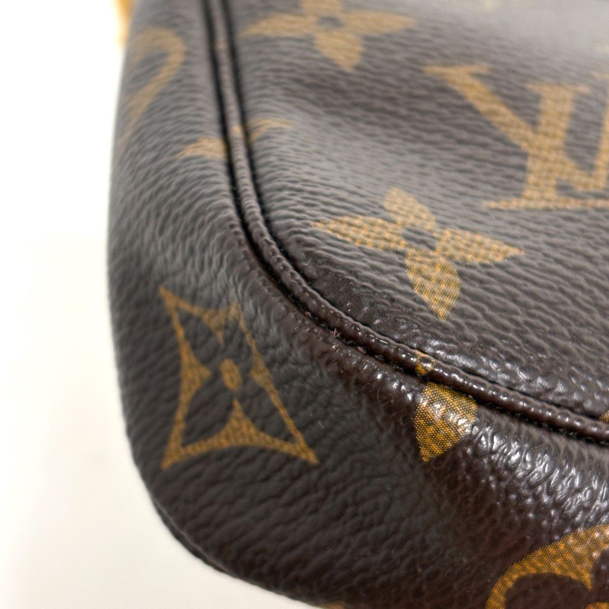 ルイ・ヴィトン Louis Vuitton ミニ ポシェット アクセソワール メイク