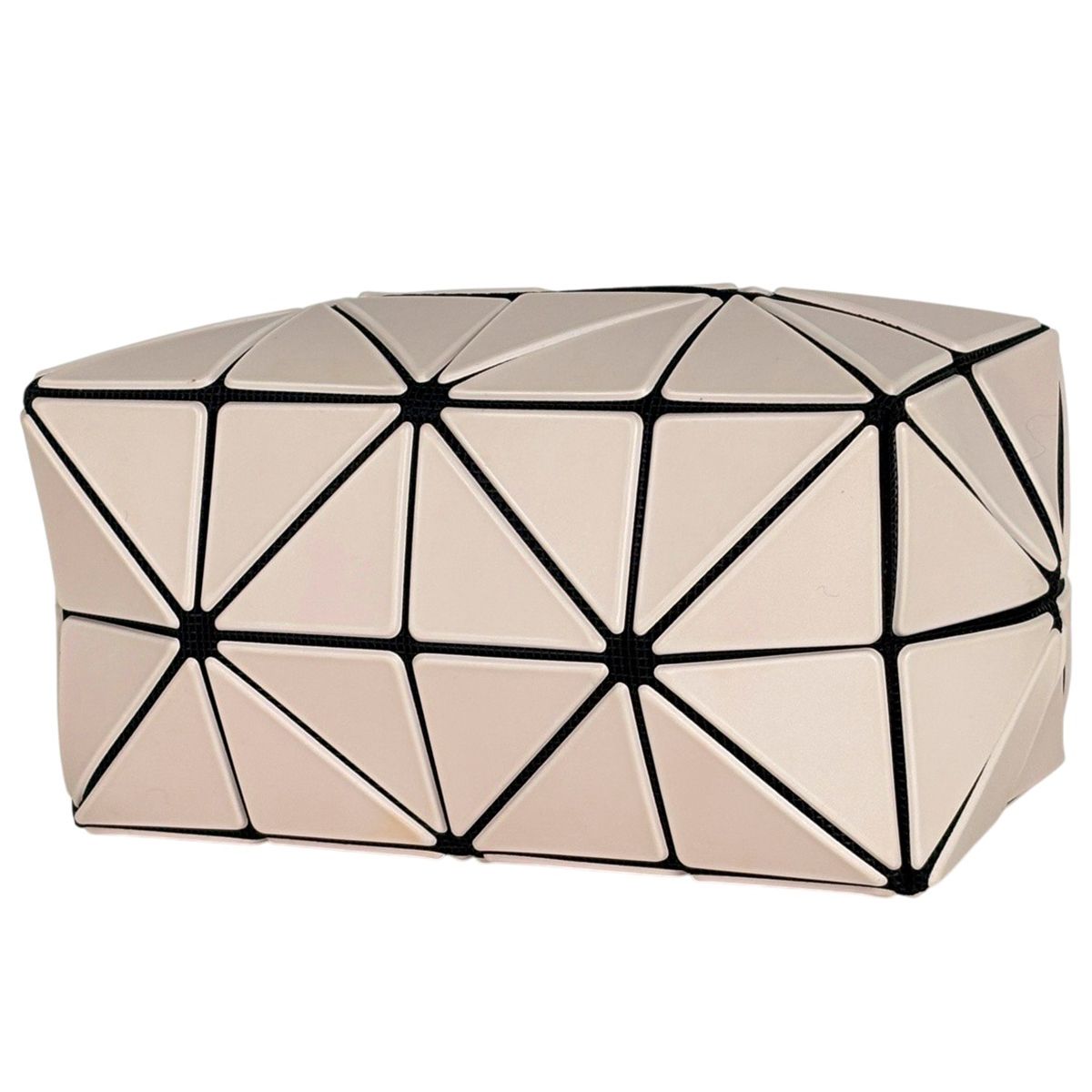 イッセイミヤケ ISSEY MIYAKE バオバオ ポーチ 小物入れ 化粧ポーチ