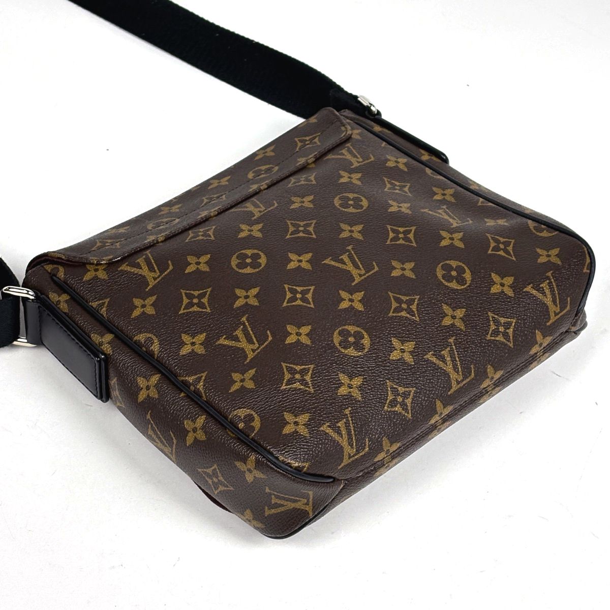 ルイ・ヴィトン Louis Vuitton ディストリクトPM 斜め掛け ショルダー