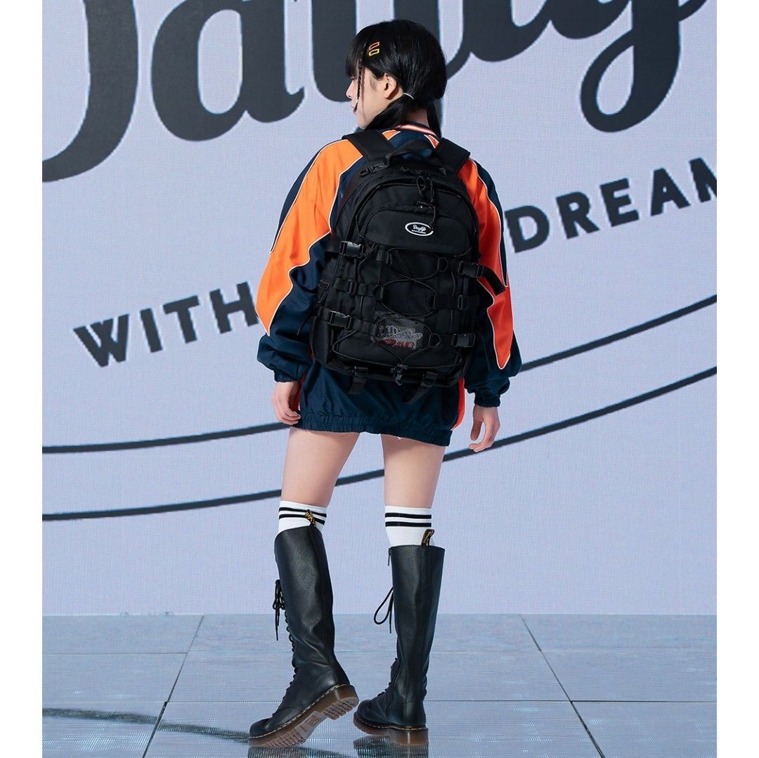 海外限定 新品・未使用】韓国 DAYLIFE DOUBLE STRING BACKPACK デイ