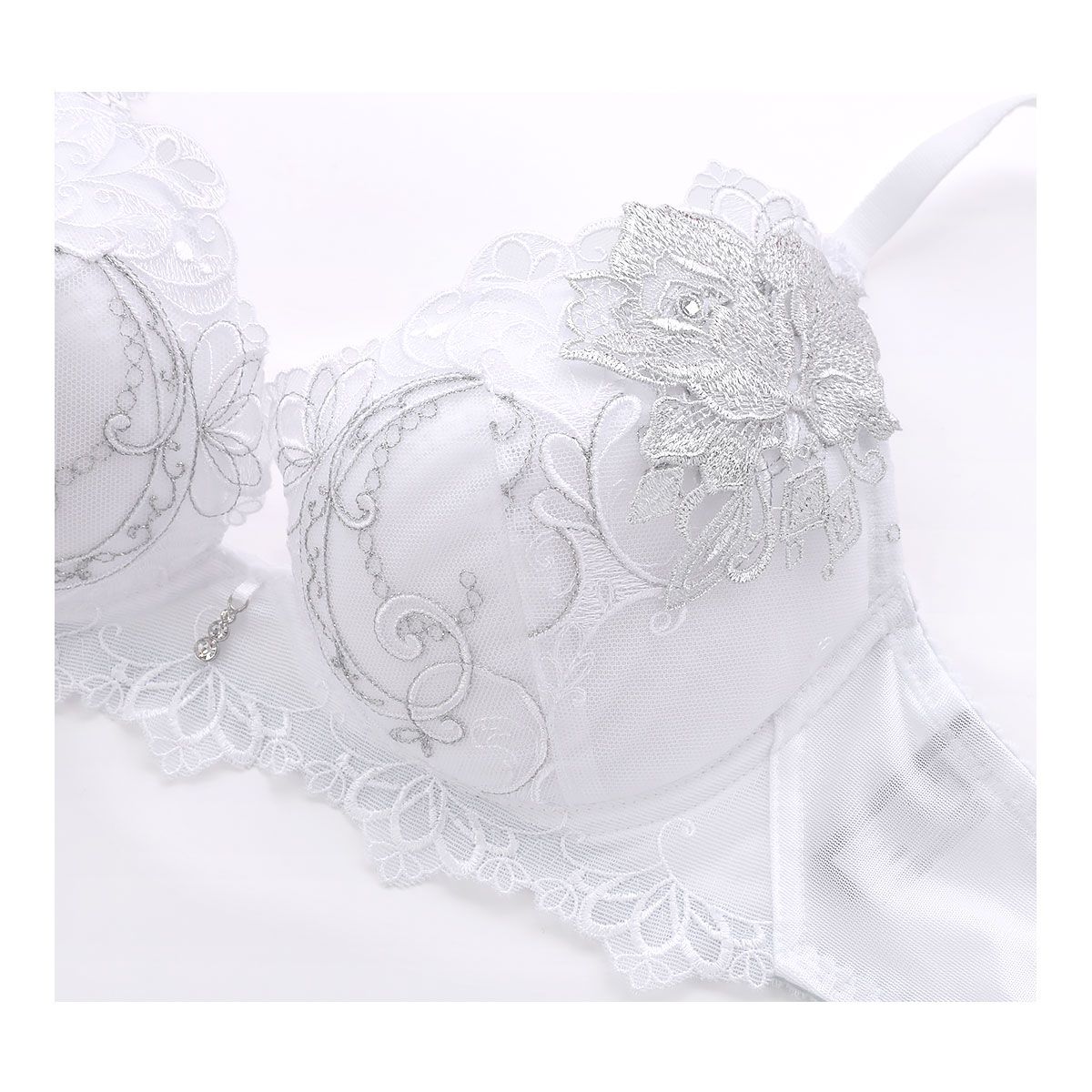 24％OFF【SHIROHATO公式】【正規品・新品】ワコール サルート 70