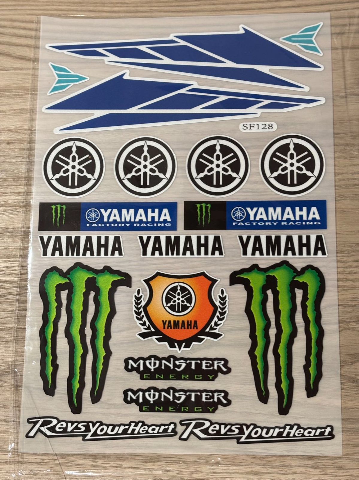 ☆アウトレット☆新品 MotoGP YAMAHA VR46 バレンティーノ・ロッシ