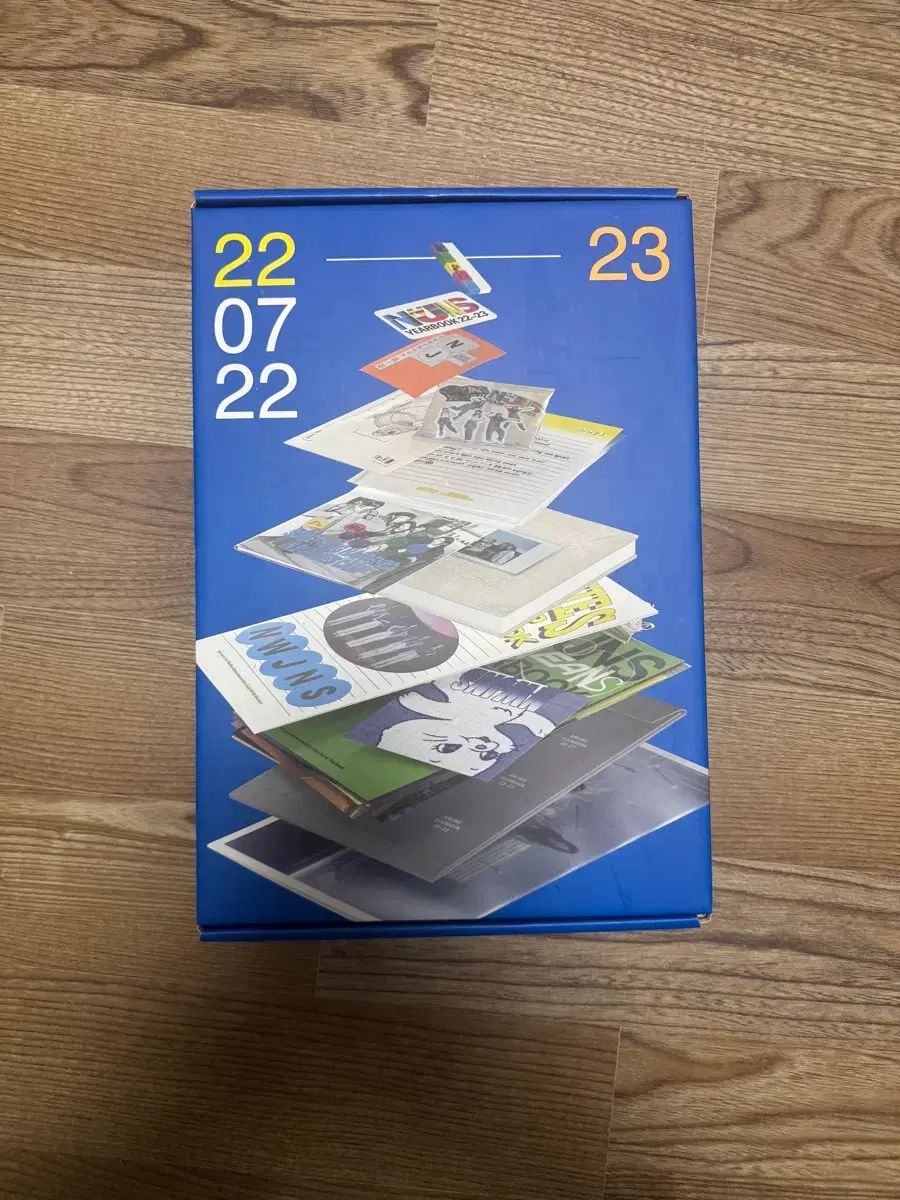 NewJeans 2023 シーズン グリーティング YEARBOOK セット - メルカリ