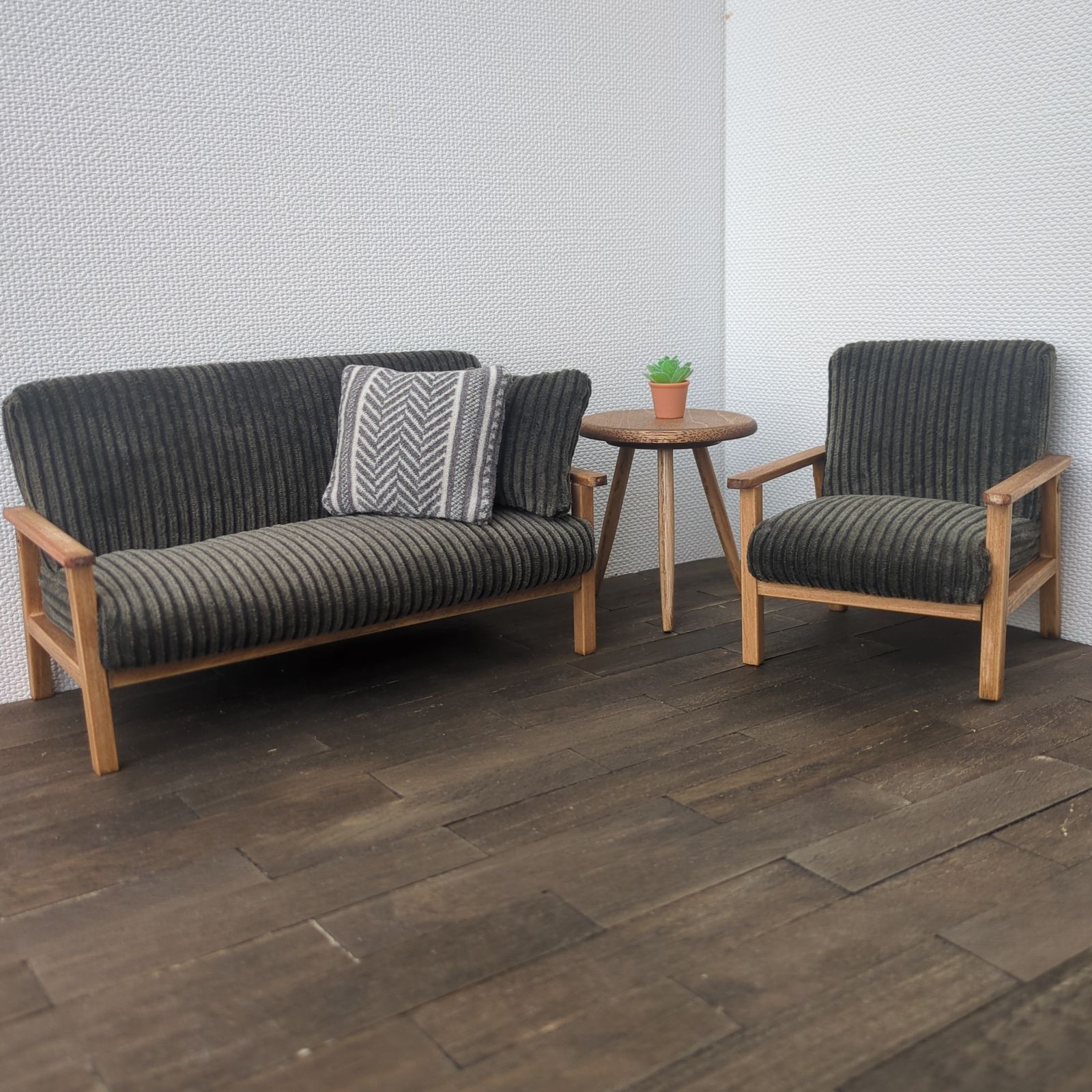 a-three〔 木枠ソファ〕ドールハウス ミニチュア ブライス リカちゃん