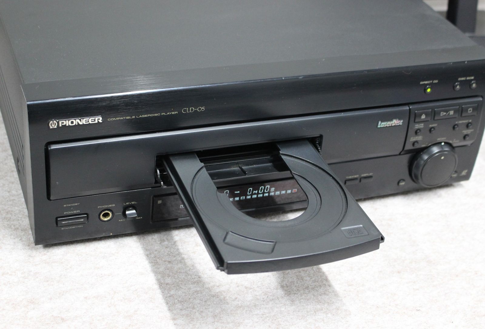 PIONNER CD/LDコンパチブルレーザーディスクプレーヤーCLD-05 - メルカリ