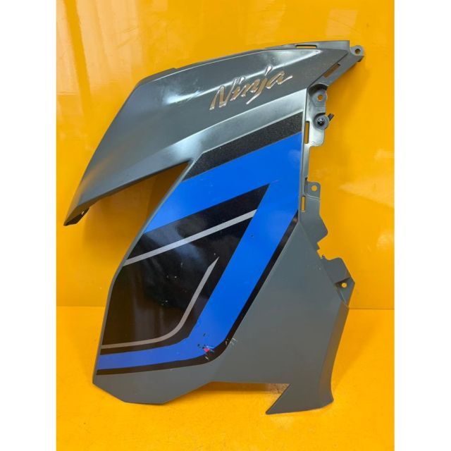 カワサキ | KAWASAKI 中古 中古相場もわかる! 0 ミドルカウル サイド