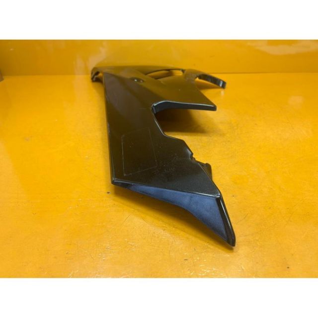 75773 中古 KAWASAKI カワサキ ニンジャ ZX6R サイドカウル カバー