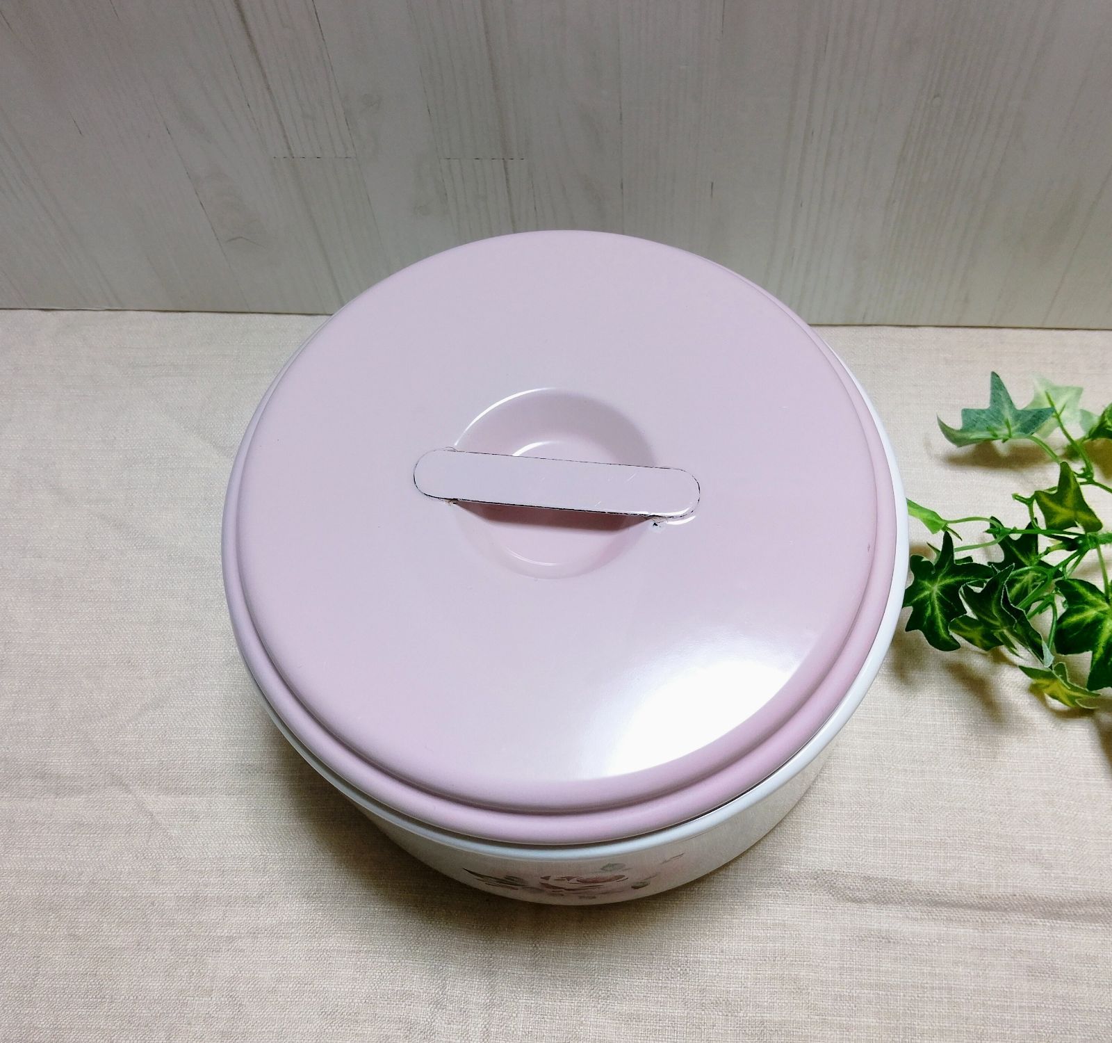 美品イマン ホーロー 琺瑯 丸缶M 20センチ プリンセスローズ - メルカリ