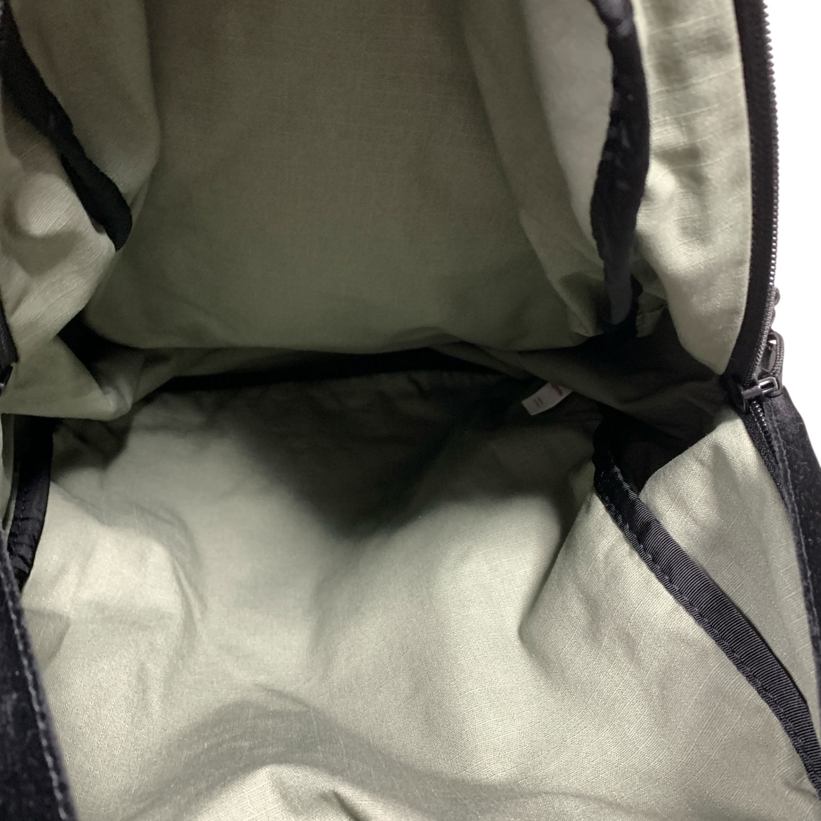 ◇Supreme シュプリーム Velvet Backpack 2025AW ベルベット ベロア