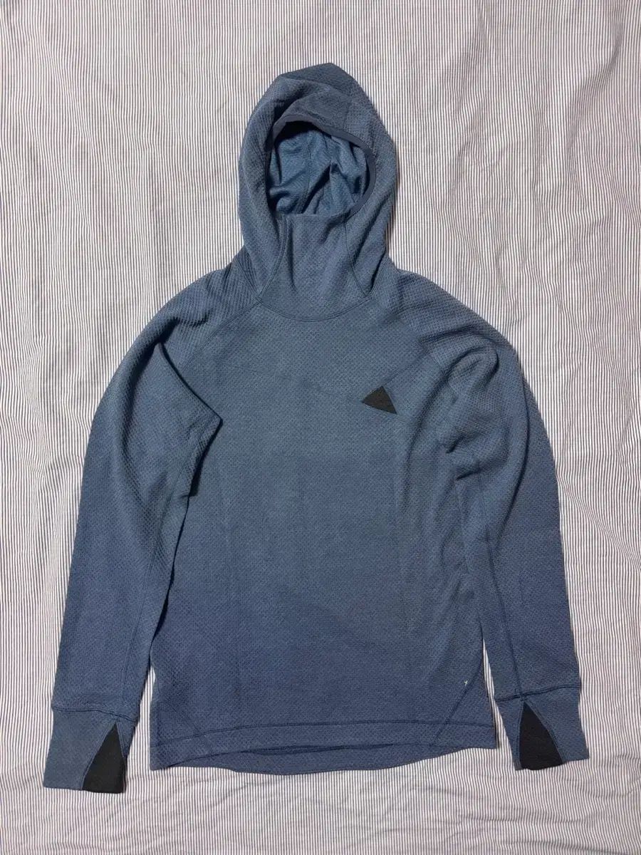 クレッタルムーセン 虎杖 悠仁 フーディー マン モンクス ブルー S