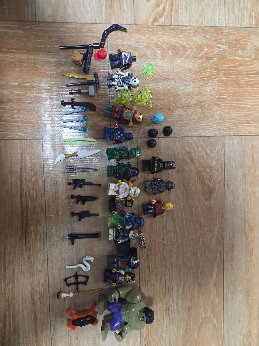 ミニフィギュア