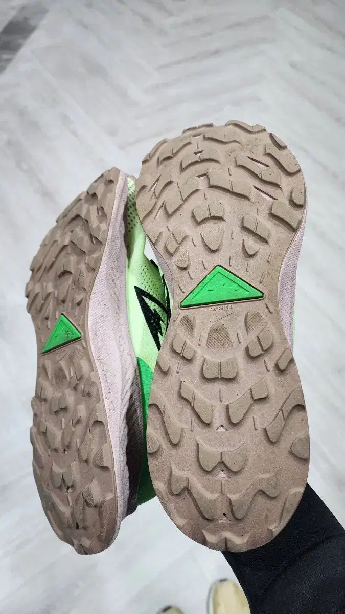 ナイキ ランニングシューズ 2足 270