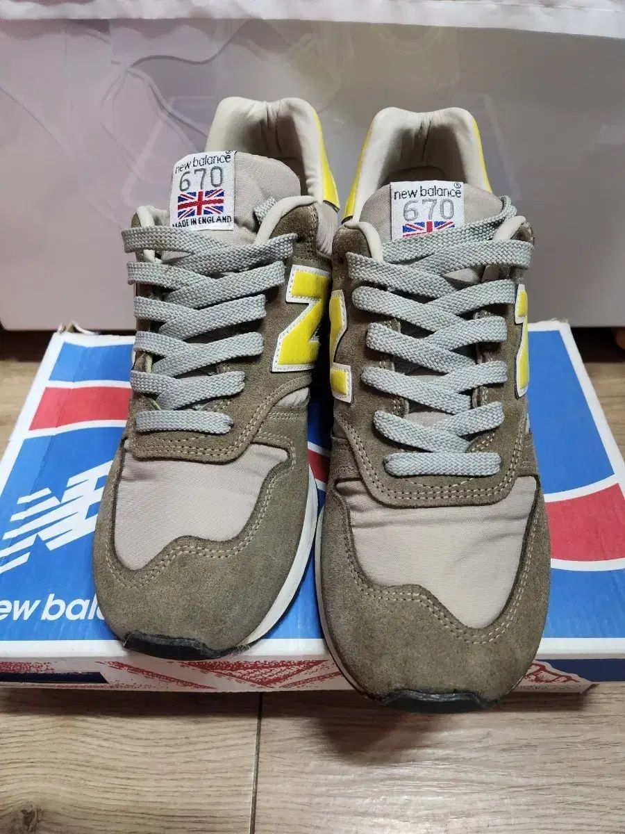 ニューバランス 0 1 ニューバランス670（靴）の通販 balance