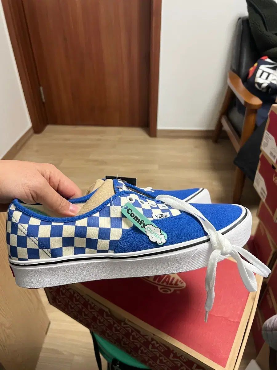 VANS コンフィクッシュ CHECK ブルー スニーカー