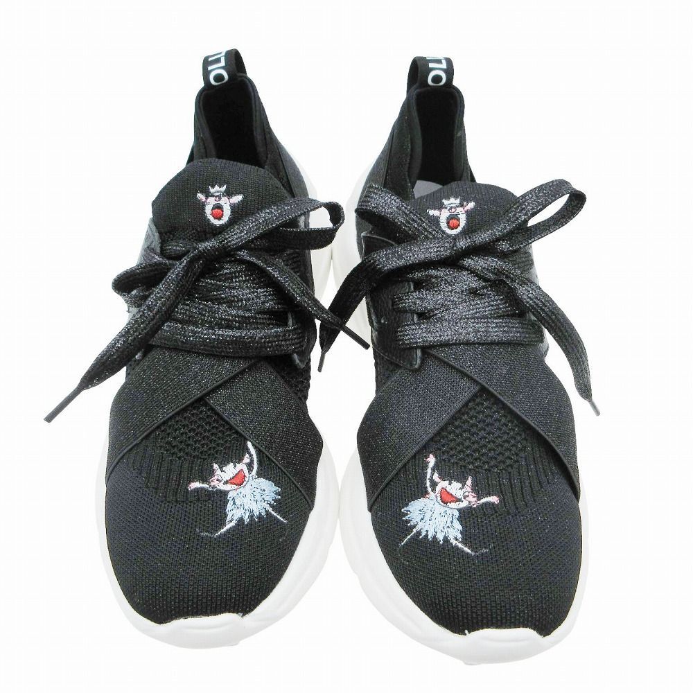 未使用品 OLLEBOREBLA アルベロベロ オレボレブラ ぶたさん 刺しゅう