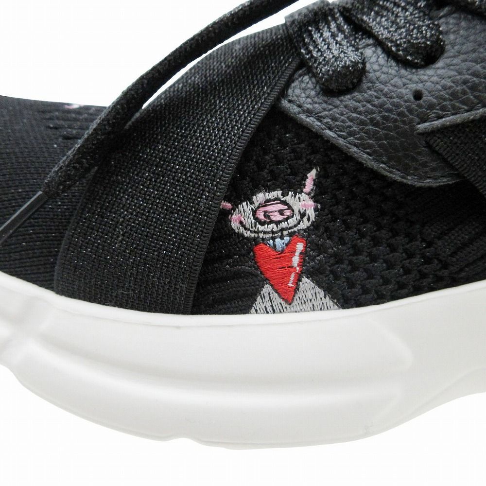 未使用品 OLLEBOREBLA アルベロベロ オレボレブラ ぶたさん 刺しゅう